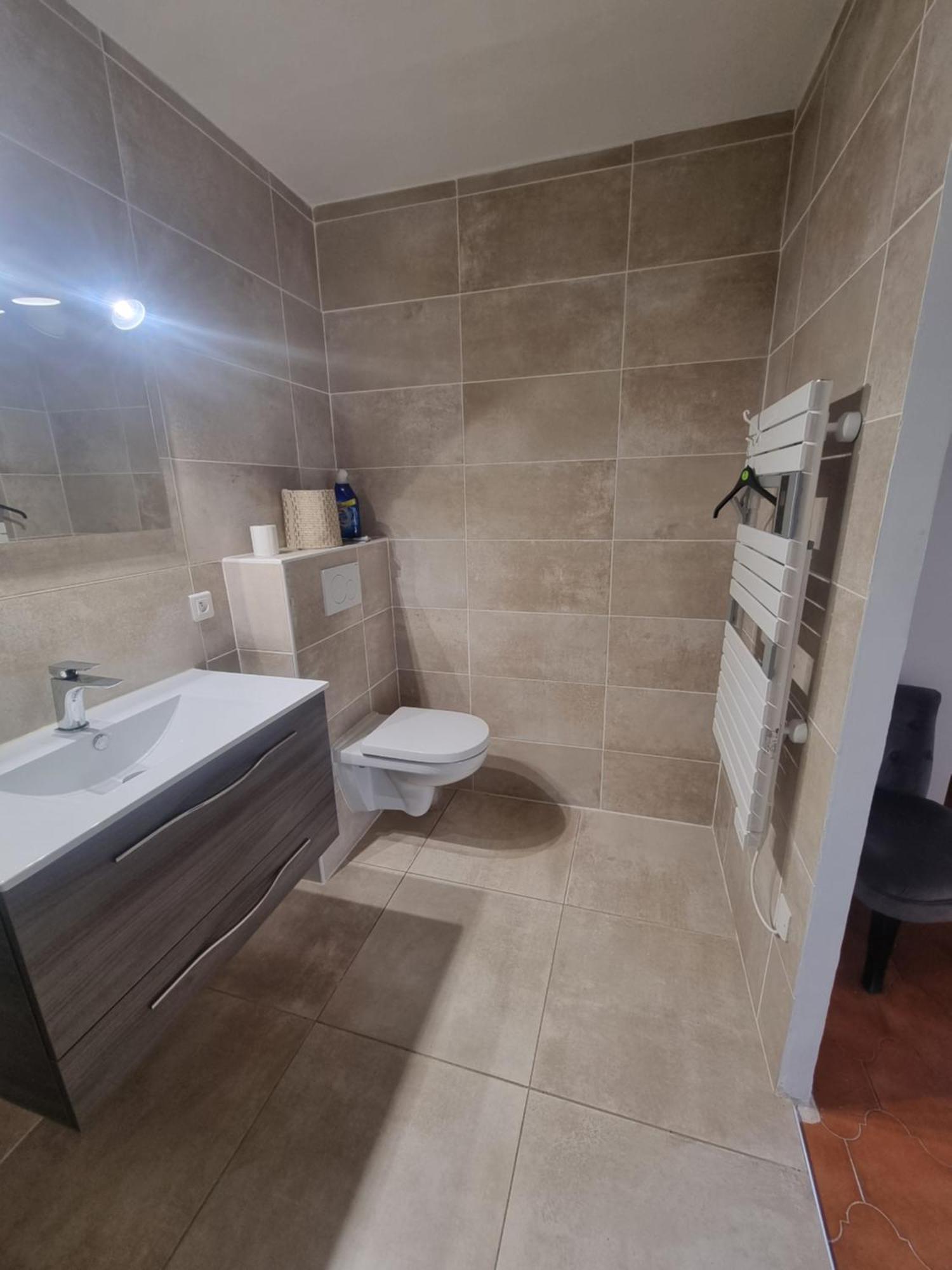T2 En Rez De Villa Sanary-sur-Mer Exteriér fotografie
