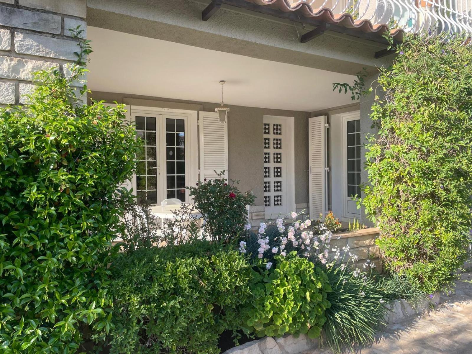T2 En Rez De Villa Sanary-sur-Mer Exteriér fotografie